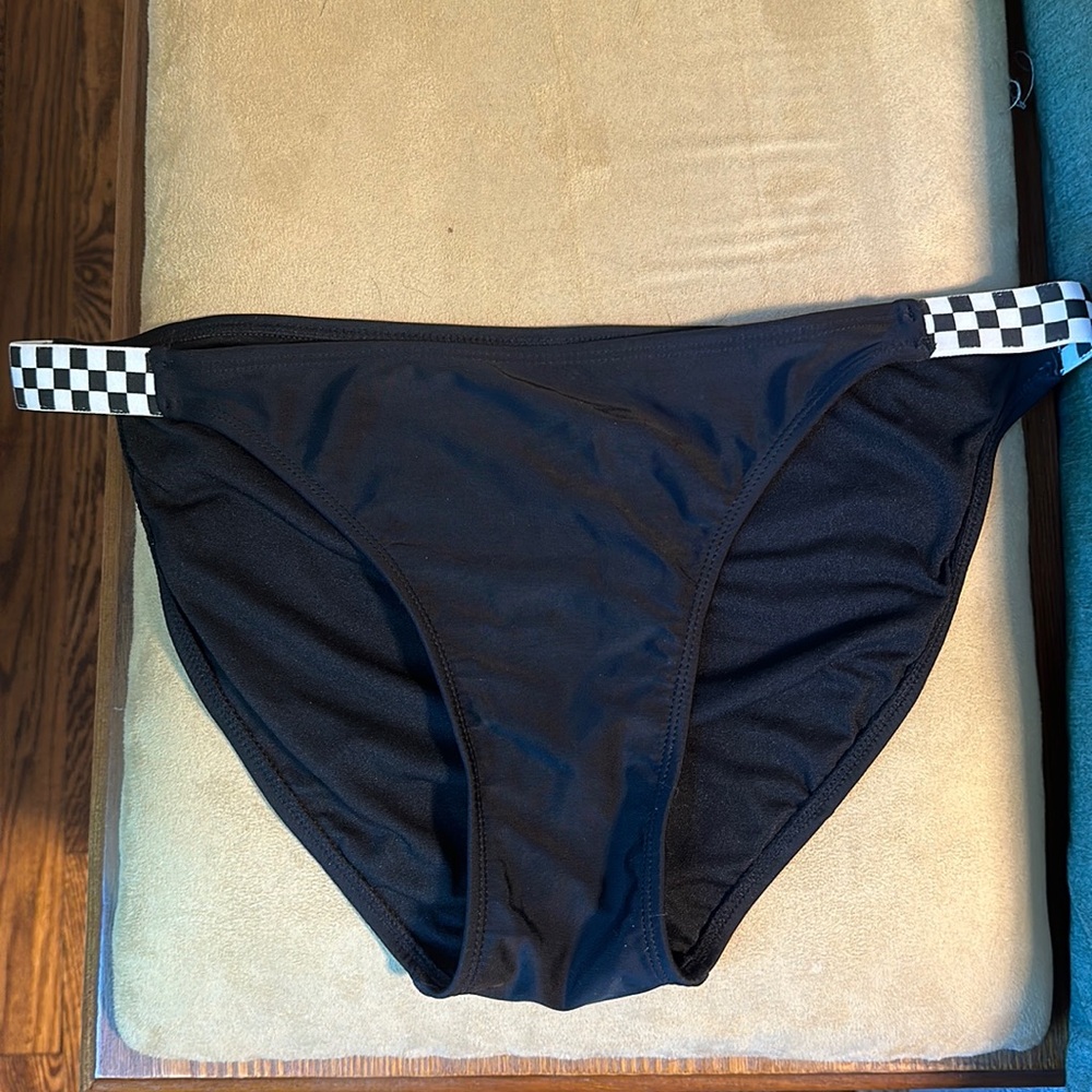 Bikini bottoms